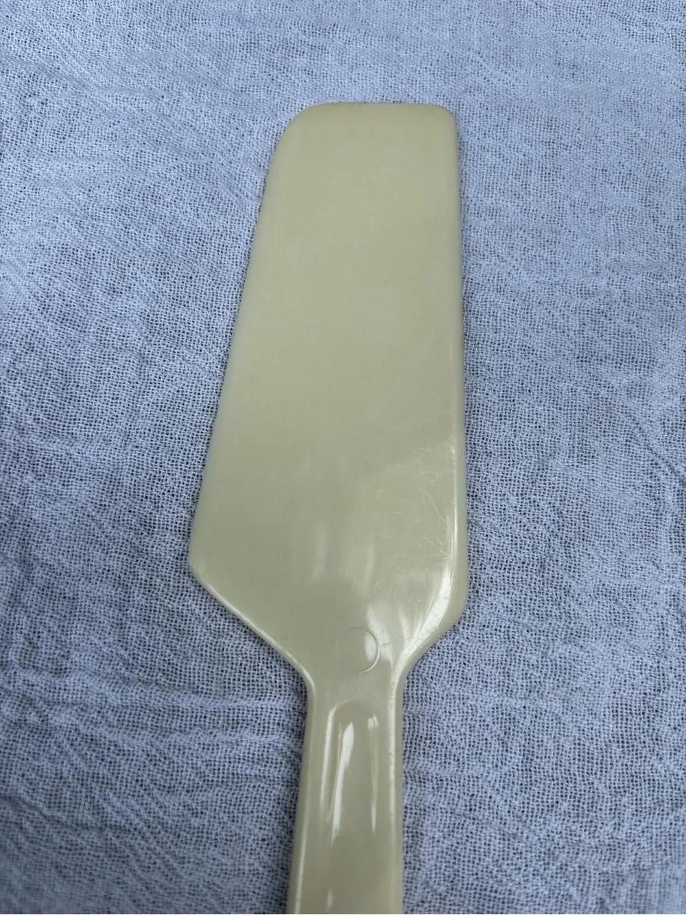 Vintage Norplac Vinyl Serving Utensil Cake Pie Serving Spatula Blue Flower Desig